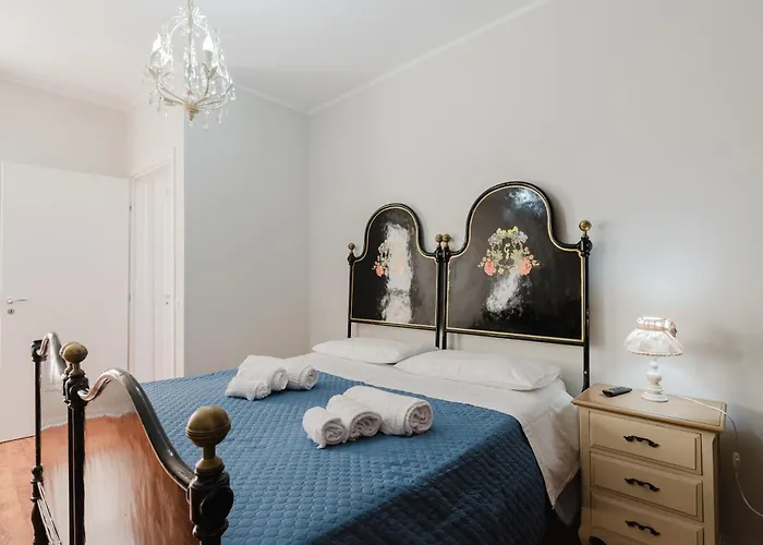 Appartement Marsalasuitesawfarm *